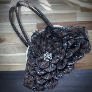 UNBRANDED | 15.5” | Snakeskin Faux Leather Chocolate Petal Kiss Clip Handbag